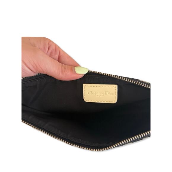 Christian Dior Vintage Trotter Saddle Bag in Black Monogram Canvas - Picture 4 of 8